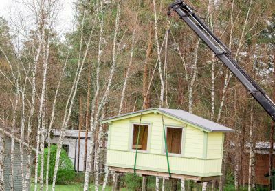 Prefabricated House Removal