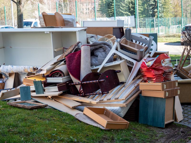 Prefabricated House Removal